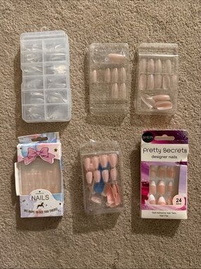 SHEIN Nude Pink Press-On Nail Set Assortment